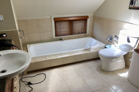 Photo of property in 2 Annagary Rise, Dannemora, Auckland, 2016