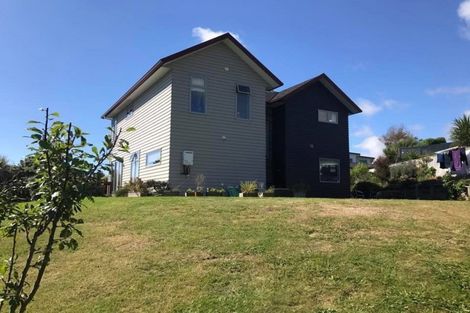 Photo of property in 4 Caterer Lane, Paraparaumu, 5032