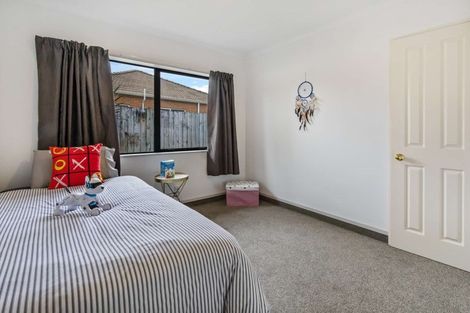 Photo of property in 50 Diomede Glade, Flagstaff, Hamilton, 3210