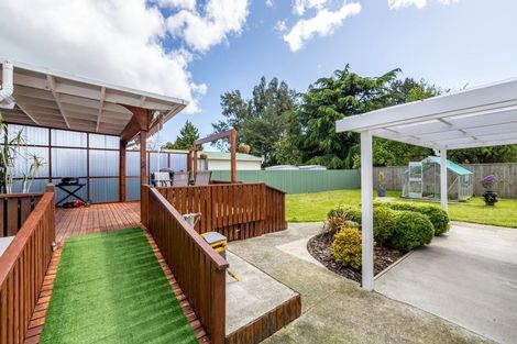 Photo of property in 11 Madden Place, Solway, Masterton, 5810