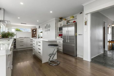 Photo of property in 635 Queen Street East, Levin, 5510