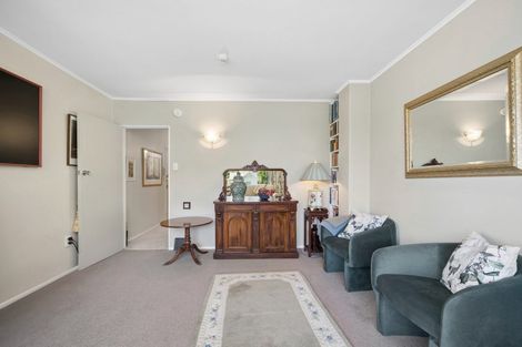 Photo of property in Jerningham Apartments, 20 Oriental Terrace, Oriental Bay, Wellington, 6011