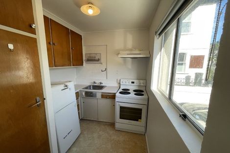 Photo of property in Adelphi Apartments, 183 The Terrace, Wellington Central, Wellington, 6011