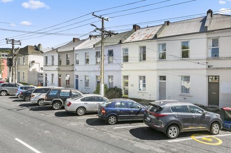 Photo of property in 100 Dundas Street, North Dunedin, Dunedin, 9016