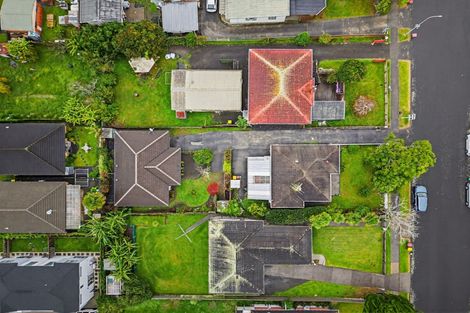 Photo of property in 2/13 Greers Road, Weymouth, Auckland, 2103