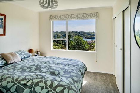 Photo of property in 10 Moray Place, Papakowhai, Porirua, 5024