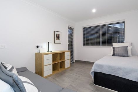 Photo of property in 10 Edmondson Lane, Omokoroa, 3114