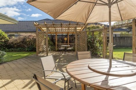 Photo of property in 15 Braeburn Place, Bethlehem, Tauranga, 3110