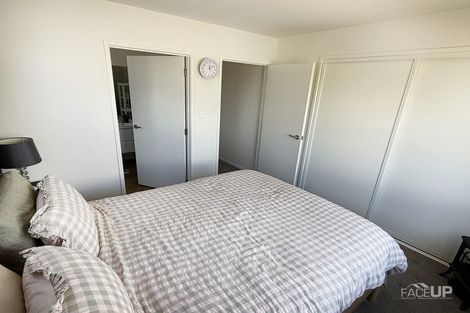 Photo of property in 70 Jacks Landing Drive, Hamilton Lake, Hamilton, 3204