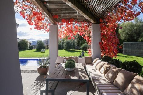 Photo of property in 20 Waimana Place, Wanaka, 9305