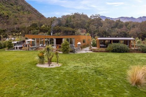 Photo of property in 46 Tui Drive, Mount Creighton, Queenstown, 9371
