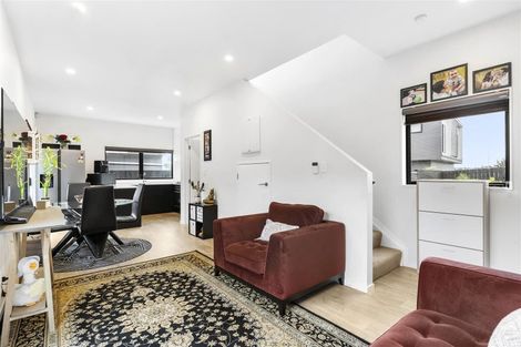 Photo of property in 8b Edgar Pearce Place, Howick, Auckland, 2014