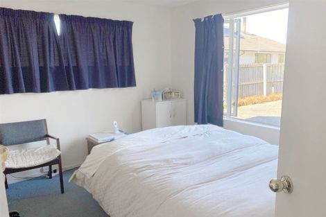 Photo of property in 35a Moreland Avenue, Papanui, Christchurch, 8053