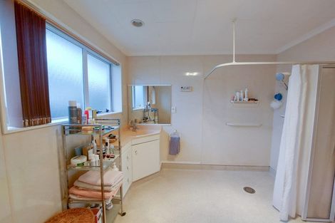 Photo of property in 82 Celia Street, Stratford, 4332