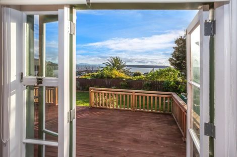 Photo of property in 33a Herewini Street, Titahi Bay, Porirua, 5022