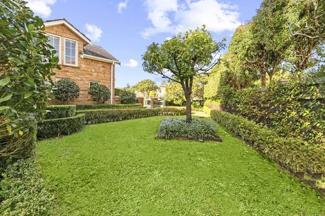Photo of property in 12 Fairfield Lane, East Tamaki Heights, Auckland, 2016