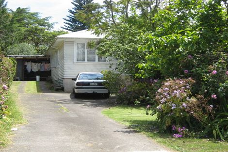 Photo of property in 36 Mountain Road, Mangere Bridge, Auckland, 2022