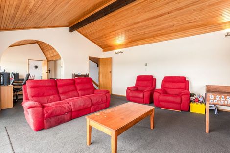 Photo of property in 35 Bosun Terrace, Whitby, Porirua, 5024