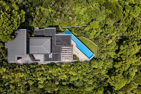 Photo of property in 13a Walter Road, Lowry Bay, Lower Hutt, 5013