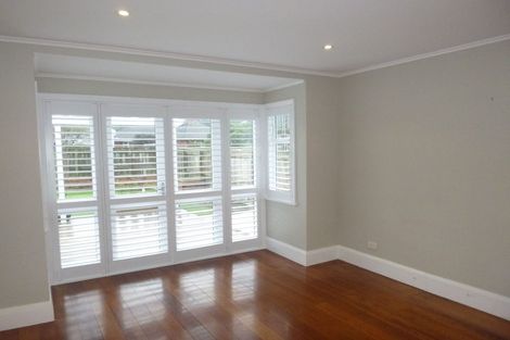 Photo of property in 160 Kings Crescent, Hutt Central, Lower Hutt, 5010