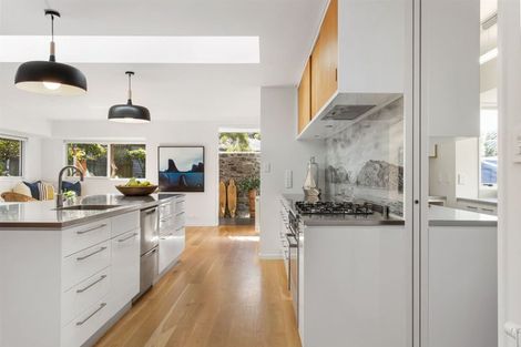 Photo of property in 15a Clark Street, Sumner, Christchurch, 8081