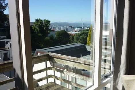 Photo of property in Sherwood Mews, 28l Bidwill Street, Mount Cook, Wellington, 6021