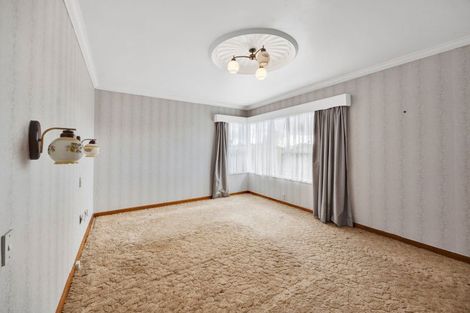 Photo of property in 23 Hinau Street, Inglewood, 4330