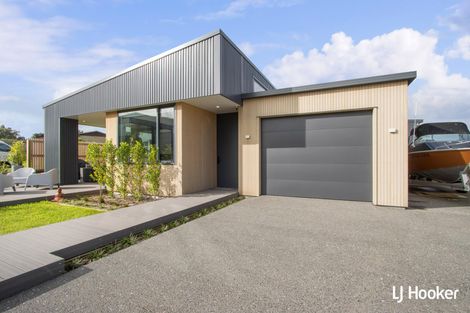 Photo of property in 6 Beau Lane, Waihi Beach, 3611