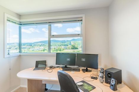 Photo of property in 134 Renown Road, Raumati South, Paraparaumu, 5032