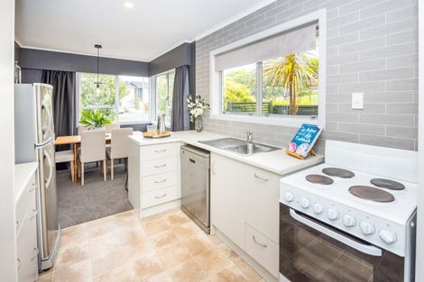 Photo of property in 5 Sunnyhills Avenue, Glenview, Hamilton, 3206