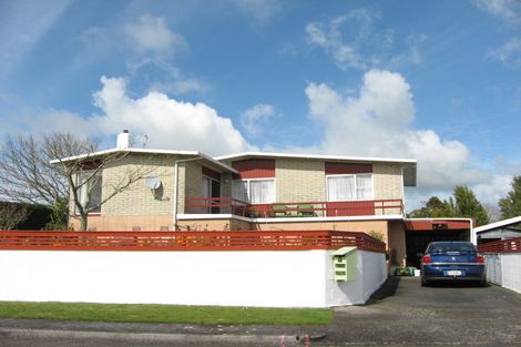 Photo of property in 1 Koromiko Street, Inglewood, 4330