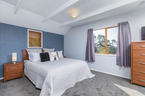Photo of property in 2/26 Capilano Place, Glenfield, Auckland, 0629