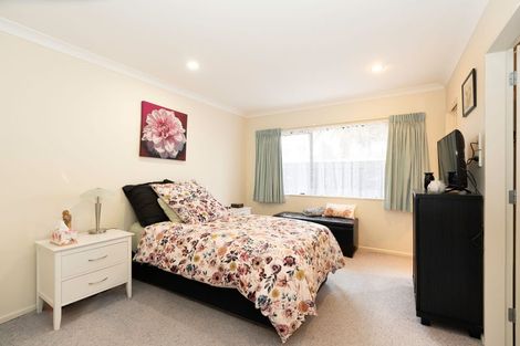 Photo of property in 3 Davie Court, Levin, 5510