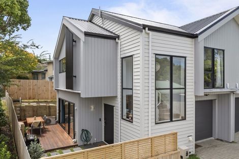 Photo of property in 132a Stapleford Crescent, Browns Bay, Auckland, 0630