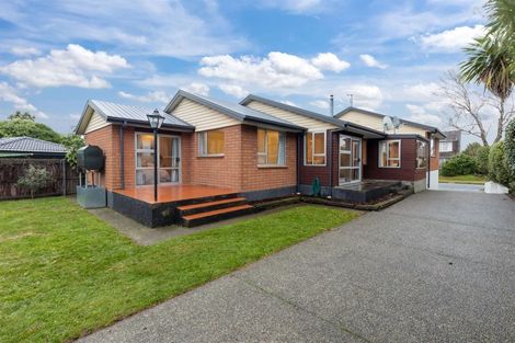 Photo of property in 24 Colina Street, Avonhead, Christchurch, 8042