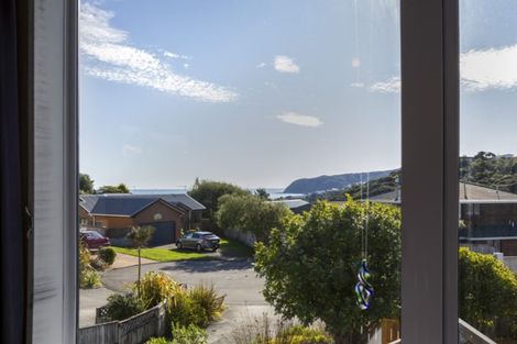 Photo of property in 13a Westridge, Camborne, Porirua, 5026