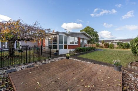 Photo of property in 1 Bowen Place, St Andrews, Hamilton, 3200