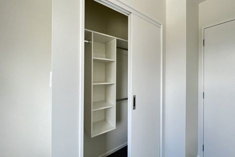 Photo of property in 11/474 West Coast Road, Glen Eden, Auckland, 0602