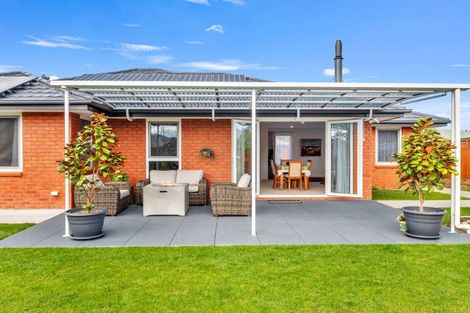 Photo of property in 4 Stonebridge Lane, Oxford, 7430