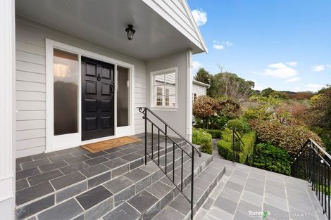 Photo of property in 1 Homewood Avenue, Karori, Wellington, 6012
