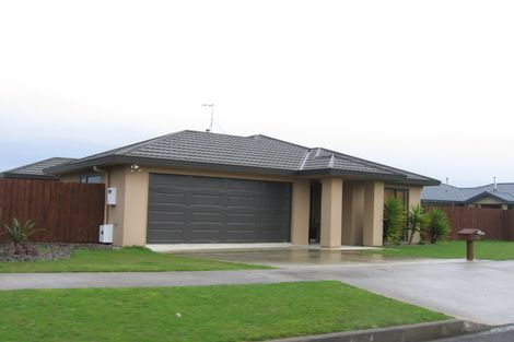 Photo of property in 79 Parnell Heights, Kelvin Grove, Palmerston North, 4414