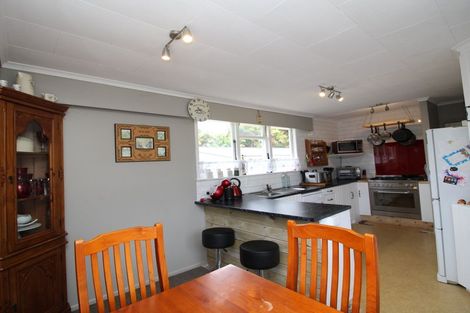 Photo of property in 19 Island View Road, Western Heights, Rotorua, 3015