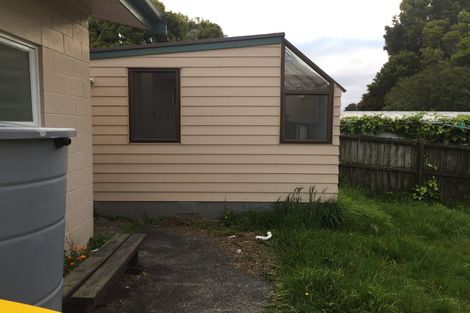 Photo of property in 62 College Road, Northcote, Auckland, 0627