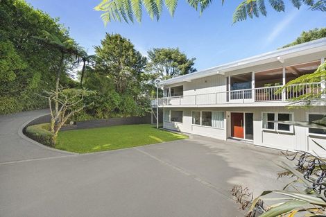 Photo of property in 5 Glentui Grove, Khandallah, Wellington, 6035