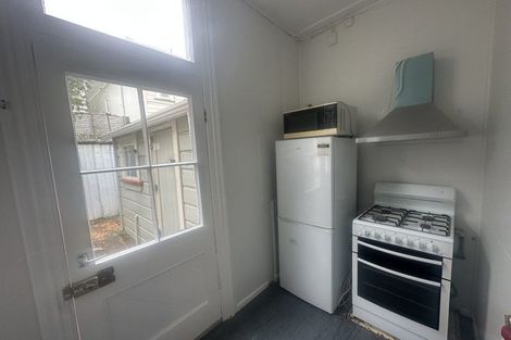 Photo of property in 68 Thompson Street, Mount Cook, Wellington, 6011