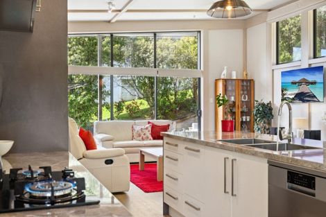 Photo of property in 71a Milton Terrace, Picton, 7220