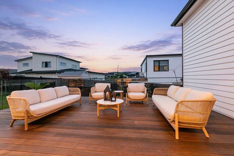 Photo of property in 4 The Landing, Riverhead, 0820