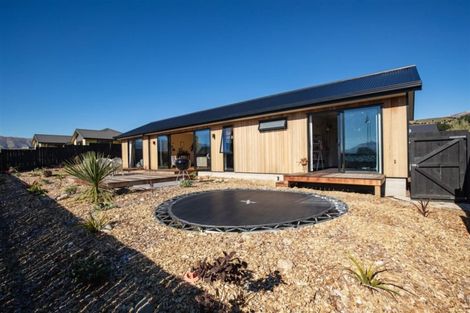 Photo of property in 31 Alice Burn Drive, Luggate, Wanaka, 9383