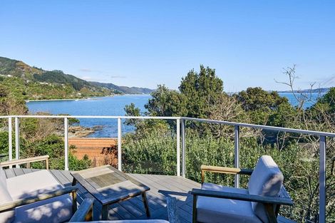 Photo of property in 125b Marine Drive, Sorrento Bay, Lower Hutt, 5013