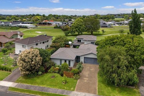 Photo of property in 62 Links View Drive, Omokoroa, 3114